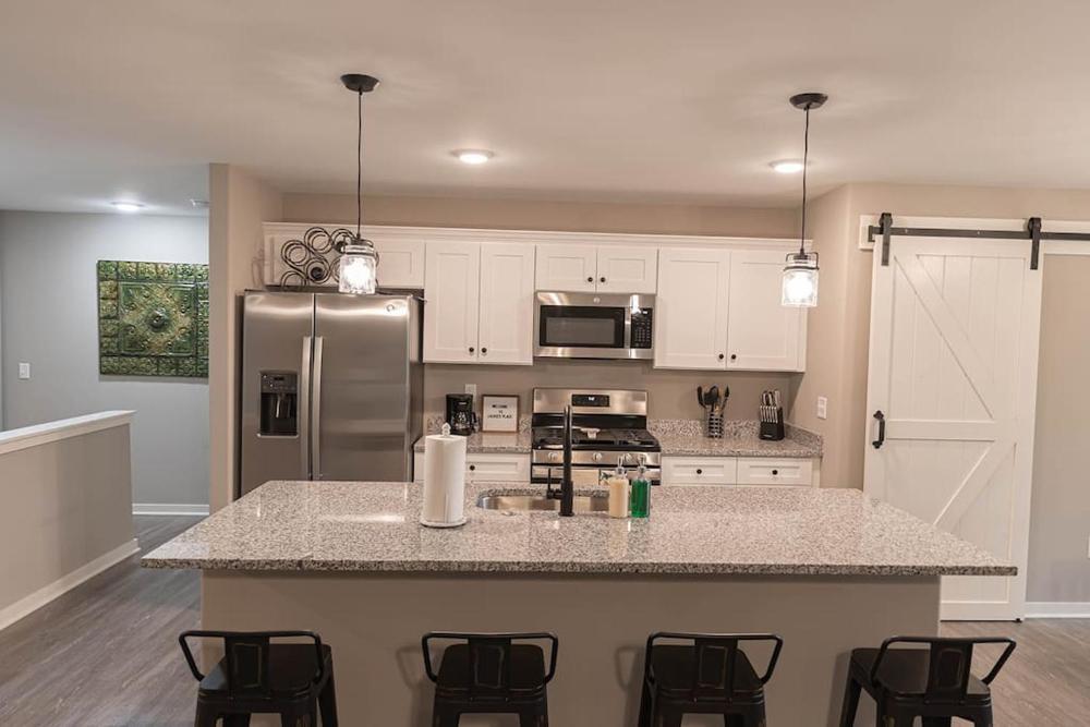 Brand New 3 Bedroom!